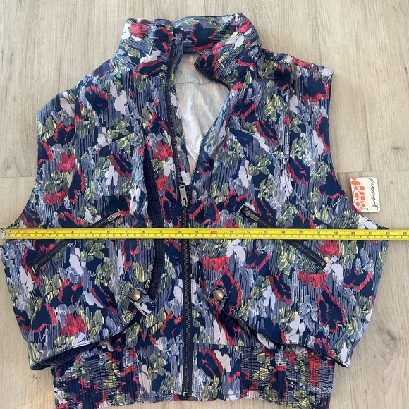 NWT Free People Movement Off The Grid Vest- Multiple Sizes Available​ - Picture 15 of 16